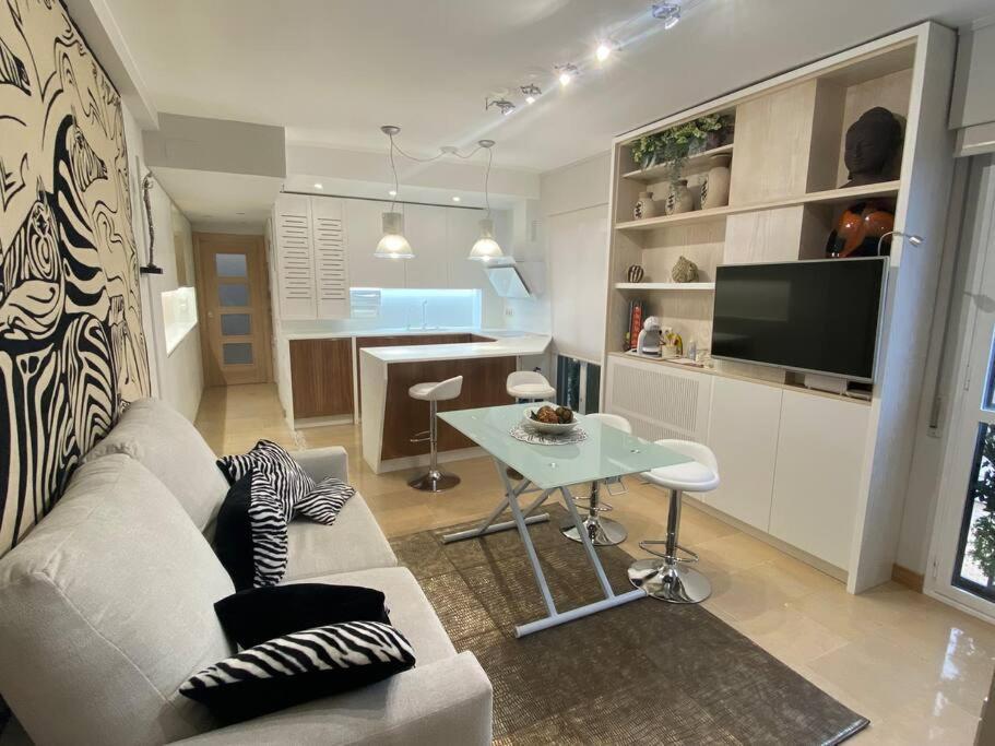 Acogedor Apartamento Con Acabados Primera Calidad 사라고사 외부 사진